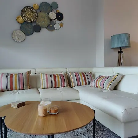 Sunset Waves 19-172 Apartment